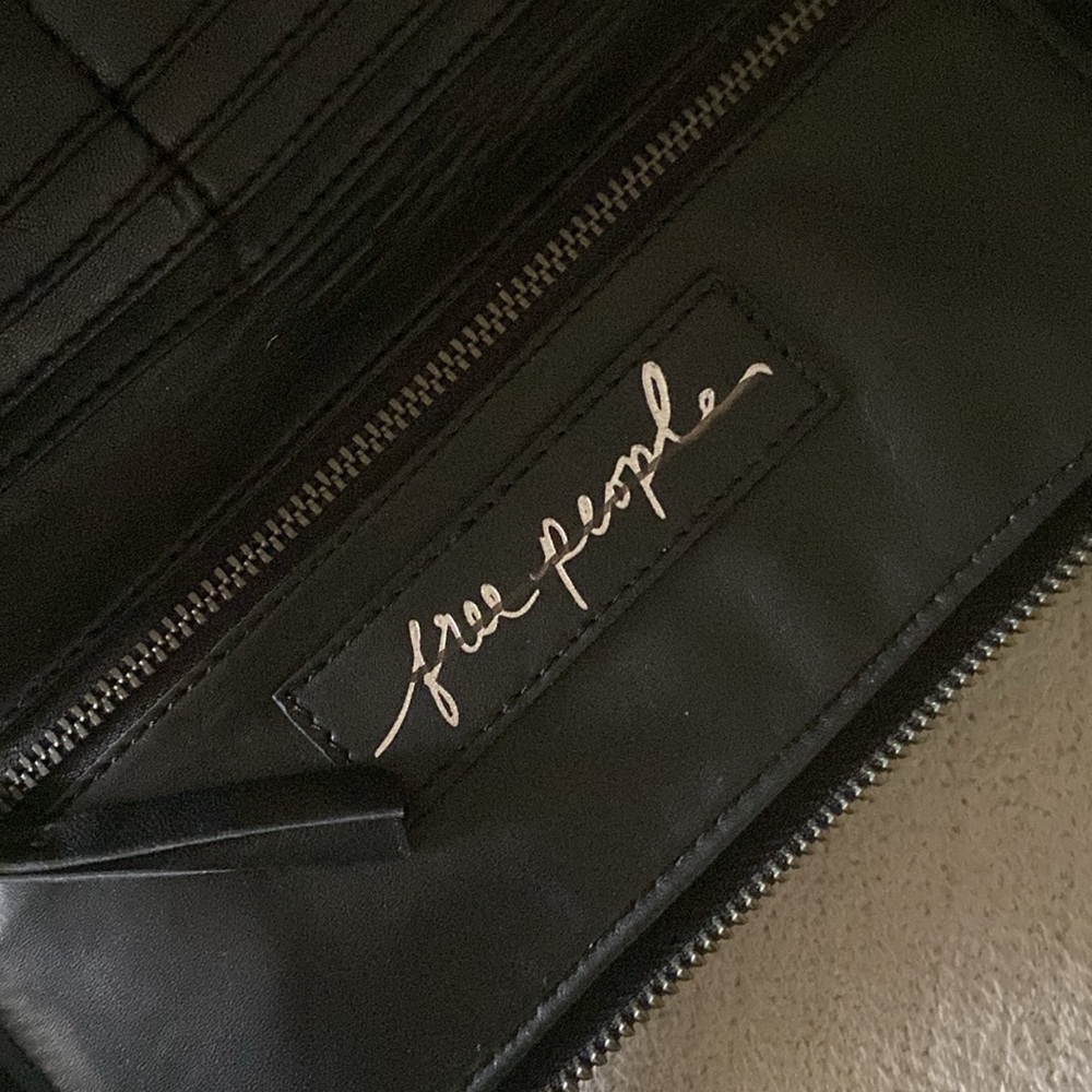FREE PEOPLE COWHIDE WALLET - Picture 5 of 6